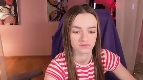 elizzza_ online show from July 8, 5:12 am