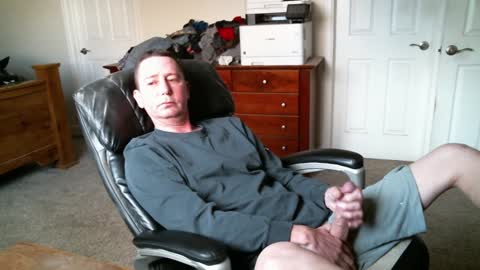 Elk online show from December 8, 3:45 pm