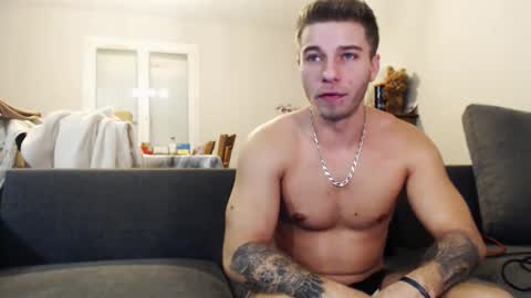 elkafit28 online show from February 27, 8:20 pm