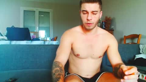 elkafit28 online show from March 31, 8:37 am