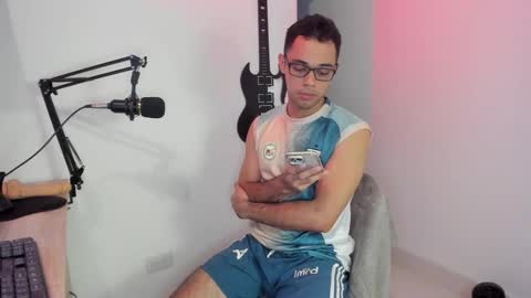 Elkin Clark online show from February 25, 4:38 pm