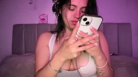 Ella  online show from December 4, 6:55 am