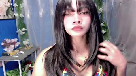 Snapshot of ella_fuma chatting on October 27, 10:58 pm Ella online show from October 27, 10:58 pm