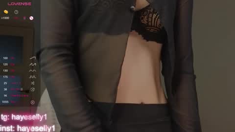 Snapshot of ella_hayes chatting on December 1, 10:59 pm Ella NEXT STREAM 1TH DECEMBER 1200 - 0800 AM AT MOSCOW TIME online show from December 1, 10:59 pm