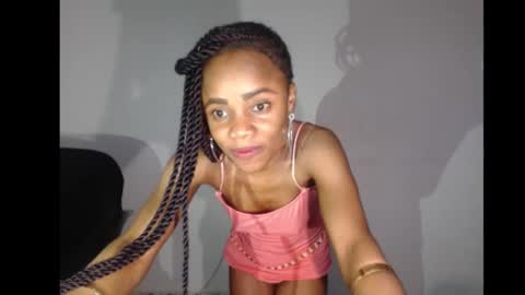 Snapshot of ellababy8 chatting on September 29, 6:07 am ella online show from September 29, 6:07 am
