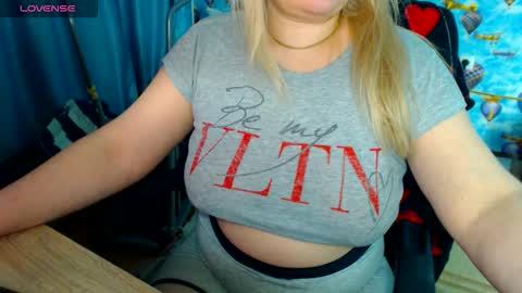  IsaBella  online show from March 12, 10:27 pm