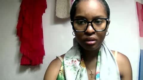 ellah245 online show from February 1, 2:48 pm