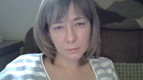 Snapshot of ellajohnsonx chatting on March 2, 6:08 pm ellajohnsonx online show from March 2, 6:08 pm