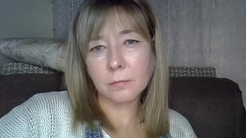 Snapshot of ellajohnsonx chatting on October 4, 2:37 pm ellajohnsonx online show from October 4, 2:37 pm