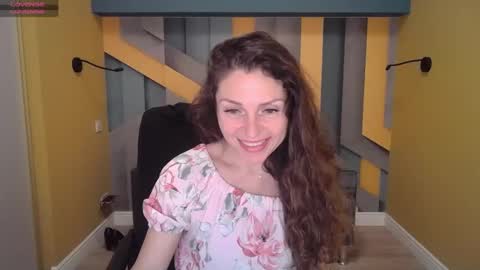 Snapshot of ellalongs chatting on February 4, 12:33 pm EllaLongs online show from February 4, 12:33 pm