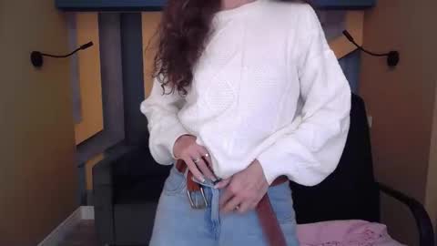 Snapshot of ellalongs chatting on November 25, 12:49 pm EllaLongs online show from November 25, 12:49 pm