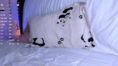 Ella online show from January 8, 10:06 pm