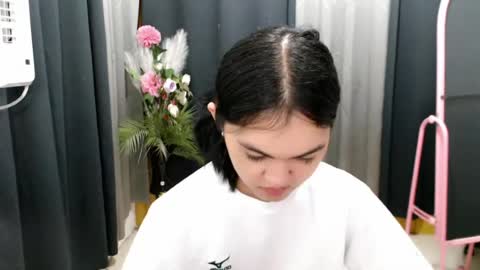 ELLA online show from July 18, 4:11 pm