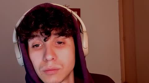 Ella and Cain online show from March 8, 10:46 pm