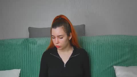 EllaNuar online show from March 23, 7:23 am