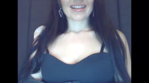 elle010843 online show from October 18, 4:08 pm