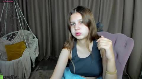 elle_ellise online show from September 11, 12:55 am