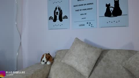 Yiss online show from February 7, 10:40 am