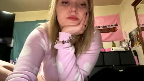 ellejess online show from March 7, 6:32 am