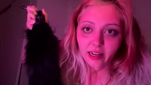 Snapshot of ellenauti chatting on April 29, 12:20 pm nautiellebbw online show from April 29, 12:20 pm
