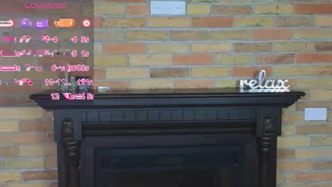 Ellie online show from March 15, 9:04 am