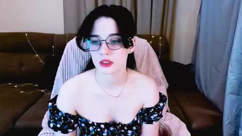 ellie_magic online show from March 14, 8:14 pm