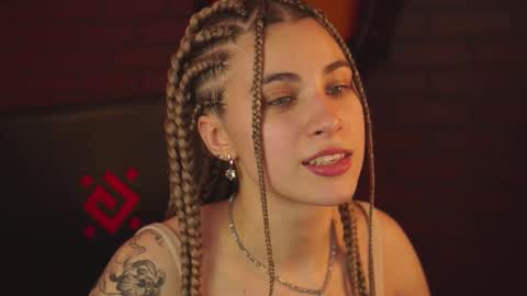 elliecutes online show from February 9, 2:50 pm