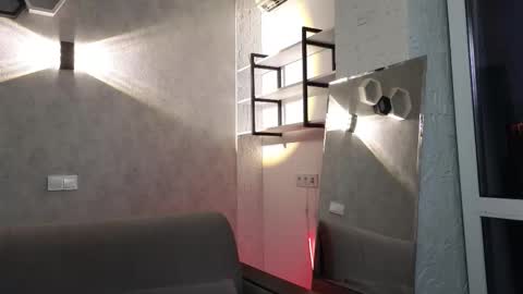 Snapshot of elliot_muscle04 chatting on December 4, 2:26 pm elliot_muscle04 online show from December 4, 2:26 pm