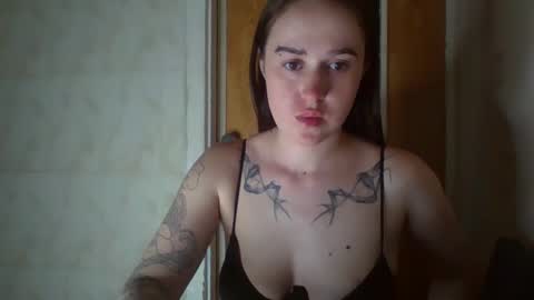 Eliza online show from April 13, 8:36 pm