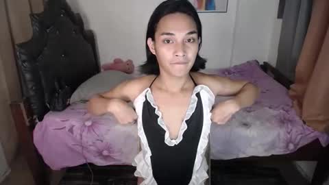 ELLORREY online show from February 15, 2:25 pm