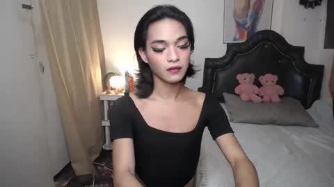 ELLORREY online show from March 7, 2:08 am