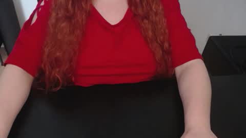 Elly online show from February 28, 1:23 pm