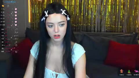 Elly online show from December 24, 5:13 pm