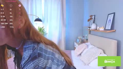 Snapshot of ellyl chatting on September 26, 8:07 am ellyl online show from September 26, 8:07 am