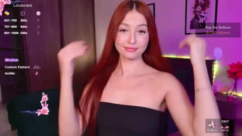 EllyPeach online show from December 3, 12:03 pm