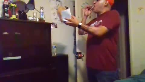 Snapshot of elmario24 chatting on September 28, 6:19 am elmario24 online show from September 28, 6:19 am