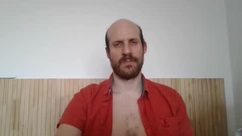 Snapshot of elmatirestrepo chatting on April 12, 7:41 pm Mati Restrepo online show from April 12, 7:41 pm