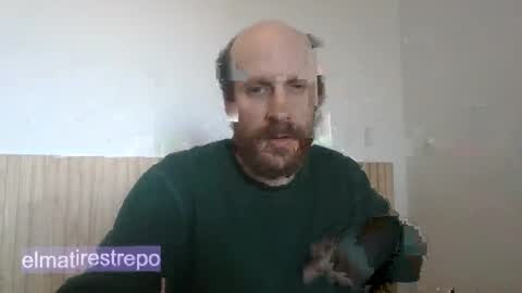 Snapshot of elmatirestrepo chatting on May 2, 3:28 pm Mati Restrepo online show from May 2, 3:28 pm