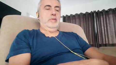 fer online show from February 22, 1:42 pm