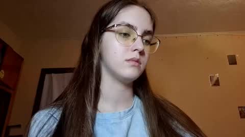 Kate online show from March 18, 2:20 pm