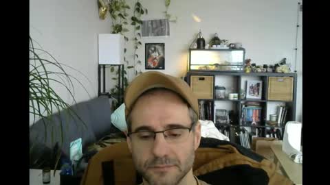 ElMetaTeDa online show from March 6, 9:55 pm