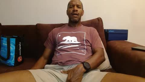 Snapshot of elmorenazogt chatting on March 8, 3:50 am My name is Elmore. Please say hello I like to chat with you. If you have requests or dirty talk please use tip online show from March 8, 3:50 am