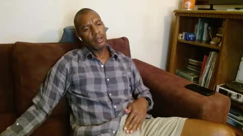 Snapshot of elmorenazogt chatting on November 16, 3:56 am My name is Elmore. Please say hello I like to chat with you. If you have requests or dirty talk please use tip online show from November 16, 3:56 am