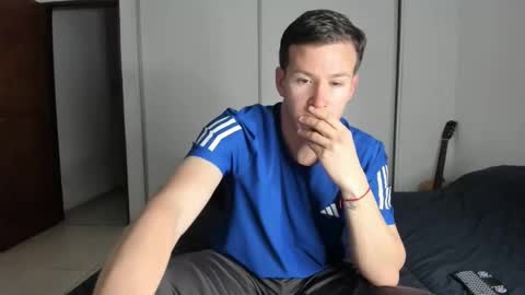 elnenedearg online show from September 30, 12:15 am