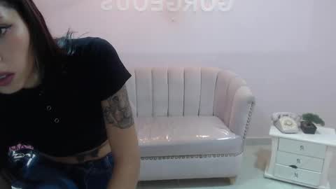 Snapshot of elody_a chatting on February 28, 9:47 am Elody online show from February 28, 9:47 am