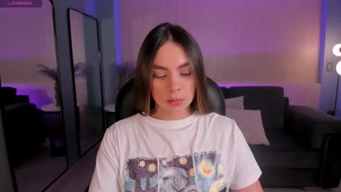 ELOISA OLIVERO online show from September 20, 7:15 pm