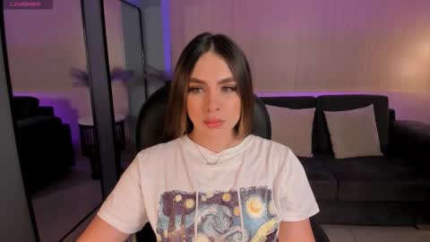 ELOISA OLIVERO online show from October 8, 11:30 am