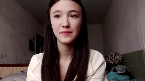 Elara online show from May 21, 3:24 am