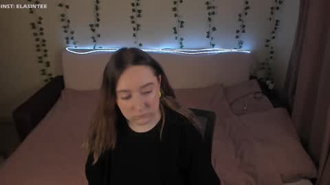 Ela give me a thumbs up if you like it  and this is important for the development of the account online show from March 24, 7:52 pm