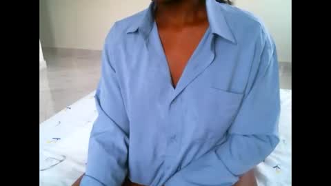 Snapshot of elphaba01 chatting on February 24, 12:25 pm Elphaba online show from February 24, 12:25 pm